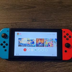 Nintendo Switch! Mint condition! No sticky buttons no deficit! 350! No low balls